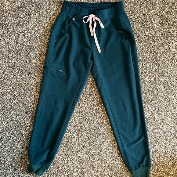 Pacific Blue Figs Scrub Set XXS/XXSP - Picture 5 of 10